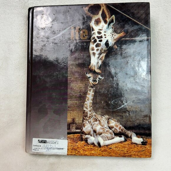 Life, 3rd Edition (Giraffe Cover) - Hardcover by Ricki Lewis - Picture 1 of 5
